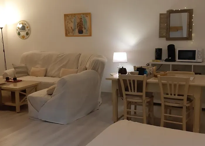 Maraval Bed and breakfast Trélissac